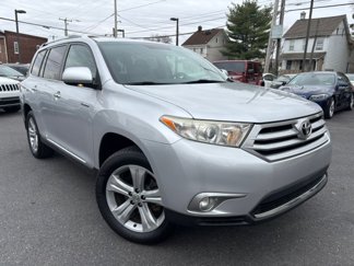 Used 2011 Toyota Highlander Limited image 1
