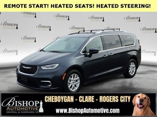 Used 2021 Chrysler Pacifica Touring-L image 1