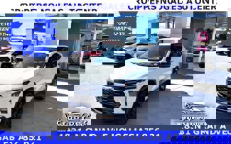 Used 2025 Chevrolet Trax ACTIV w/ Driver Confidence Package image 1
