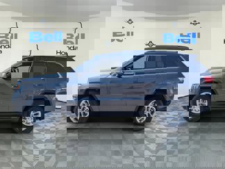 Used 2018 Jeep Grand Cherokee Laredo video 2