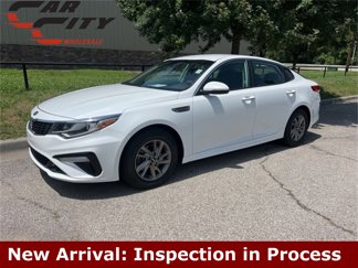 Used 2019 Kia Optima LX image 1