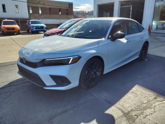 Used 2023 Honda Civic Sport image 1