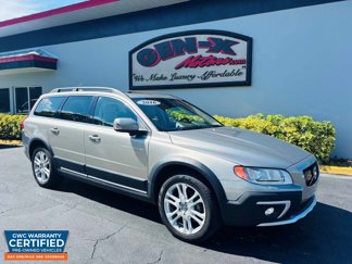Used 2016 Volvo XC70 T5 Platinum w/ Protection Package image 1