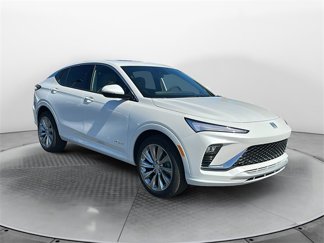 New 2025 Buick Envista Avenir image 1