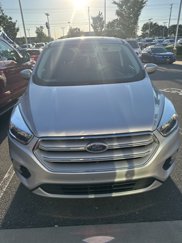 Used 2019 Ford Escape SE image 1