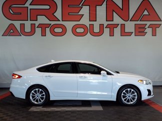 Used 2019 Ford Fusion SEL image 1