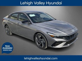 New 2025 Hyundai Elantra Sport image 1