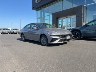 Certified 2025 Hyundai Elantra Blue image 1