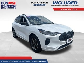 Used 2023 Ford Escape ST-Line image 1