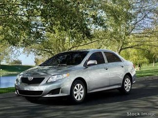 Used 2010 Toyota Corolla LE image 1