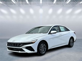 Certified 2025 Hyundai Elantra Blue w/ Cargo Package image 1