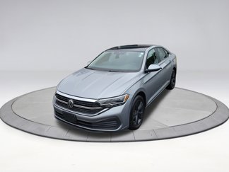 Certified 2022 Volkswagen Jetta SE w/ Panoramic Sunroof Package image 1