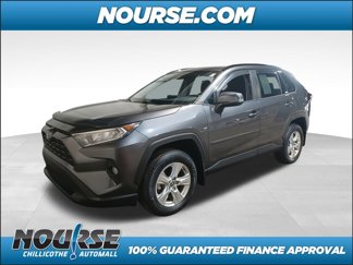 Used 2021 Toyota RAV4 XLE w/ Convenience Package image 1