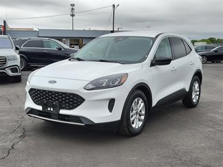 Used 2022 Ford Escape SE image 1