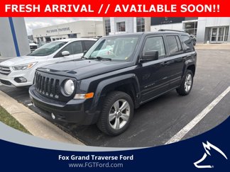 Used 2015 Jeep Patriot Latitude image 1
