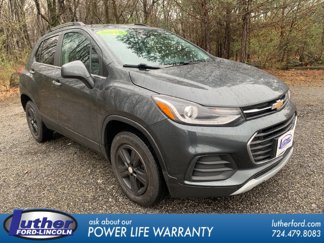 Used 2018 Chevrolet Trax LT w/ LT Convenience Package image 1