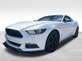 Used 2017 Ford Mustang Coupe image 1