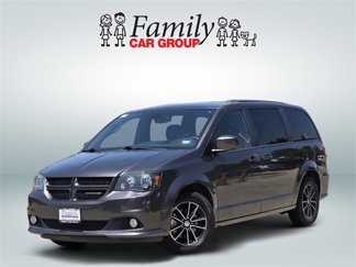 Used 2019 Dodge Grand Caravan GT image 1