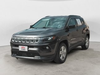 Used 2022 Jeep Compass Latitude image 1