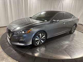 Used 2021 Nissan Altima 2.5 SV image 1