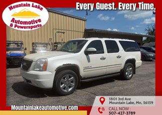 Used 2011 GMC Yukon XL SLT image 1