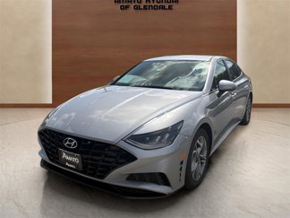 Used 2023 Hyundai Sonata SEL image 1