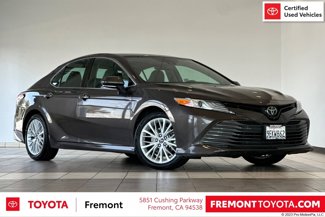 Certified 2019 Toyota Camry XLE image 1