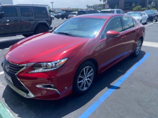 Used 2016 Lexus ES 300h image 1