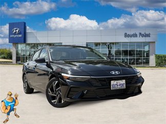 New 2025 Hyundai Elantra Sport image 1