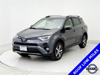 Used 2018 Toyota RAV4 XLE image 1