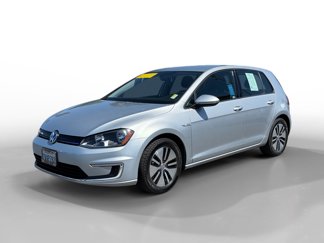 Used 2016 Volkswagen e-Golf SE w/ DC Fast Charging Package image 1