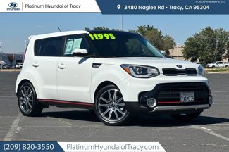 Used 2017 Kia Soul ! w/ Tech Package image 1