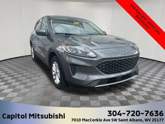 Used 2021 Ford Escape SE image 1