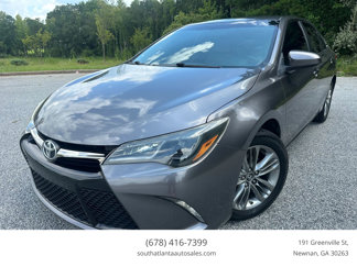 Used 2015 Toyota Camry SE image 1