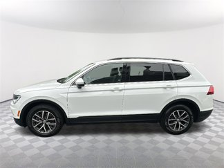 Used 2019 Volkswagen Tiguan SE w/ Panoramic Sunroof Package image 1