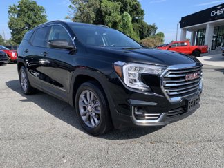 Used 2023 GMC Terrain SLT image 1