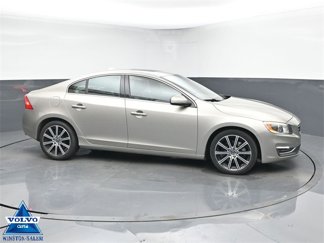 Used 2015 Volvo S60 T6 Platinum image 1