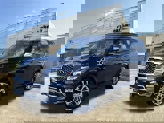Used 2017 INFINITI QX80 2WD w/ Deluxe Technology Package image 1