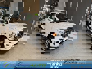 Used 2018 GMC Canyon SLT w/ Driver Alert Package image 1