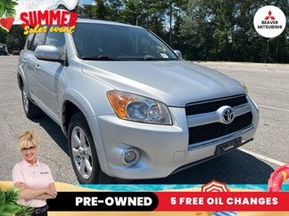 Used 2009 Toyota RAV4 Limited image 1