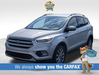 Used 2017 Ford Escape Titanium image 1
