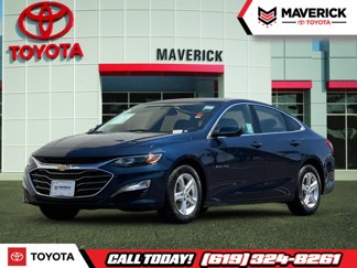 Used 2022 Chevrolet Malibu LT image 1