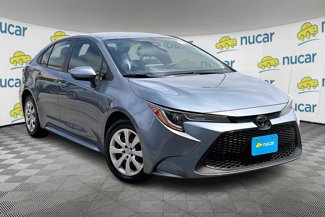 Certified 2022 Toyota Corolla LE image 1