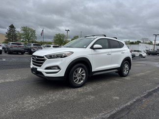 Used 2017 Hyundai Tucson SE image 1