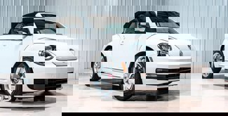 Used 2013 Volkswagen Beetle 2.5 image 1