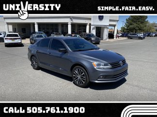 Used 2016 Volkswagen Jetta Sport image 1