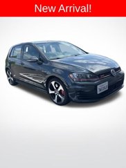 Used 2017 Volkswagen GTI SE image 1