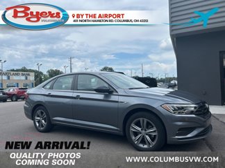 Used 2019 Volkswagen Jetta R-Line image 1
