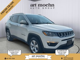 Used 2018 Jeep Compass Latitude w/ Cold Weather Group image 1