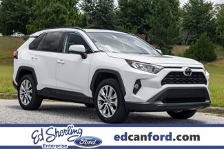 Used 2020 Toyota RAV4 XLE Premium image 1